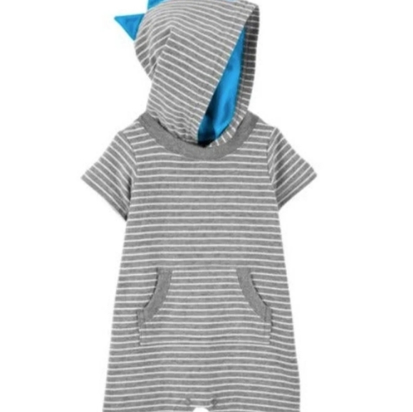 CARTER'S 6M LIKE NEW, DINO SPIKED ROMPER! - Picture 1 of 4